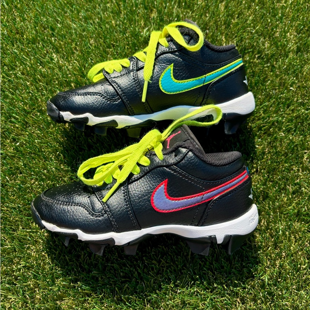Custom Jordan Cleats!